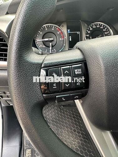Toyota Hilux 2021 2.4L 4x2 AT - 75136 km