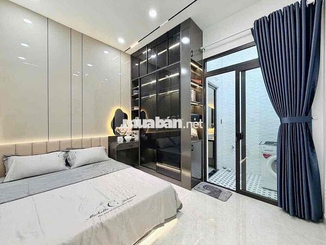 GIẢM SỐC 500TR! CẦN BÁN NHÀ HXH GẦN EMART PHAN HUY ÍCH, GV. GIÁ 3TỶ390