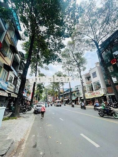 NHÀ 2 MẶT TIỀN ĐẸP (4,5m x 17m)  Kinh doanh NGUYỄN CHÍ THANH Q11