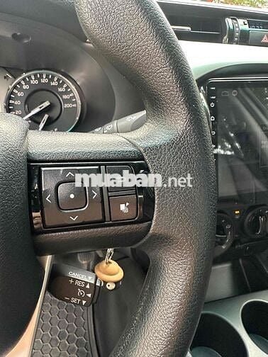 Toyota Hilux 2021 2.4L 4x2 AT - 75136 km