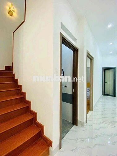 Bán nhà,64 m2 xây 2 lầu 3 pn chỉ hơn 5 tỷ,Phạm Văn Chiêu ,Gò Vấp