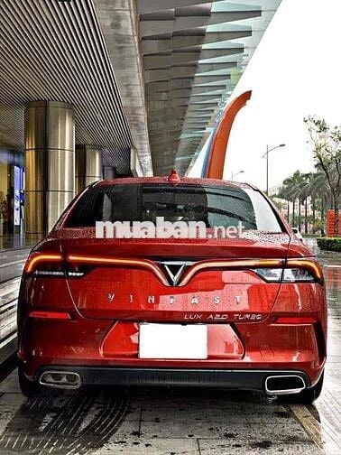 VinFast Lux A2.0 2020 Plus 2.0 AT - 36916 km