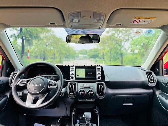 Kia Sonet Deluxe 1.5 AT sản xuất 2024 form mới