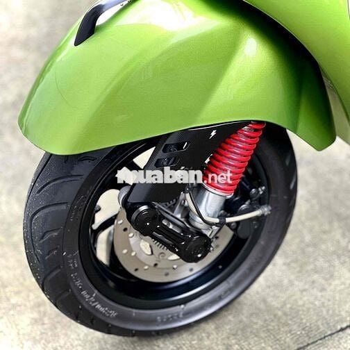Piaggio Vespa GTS 300 Quarsa Biển SG