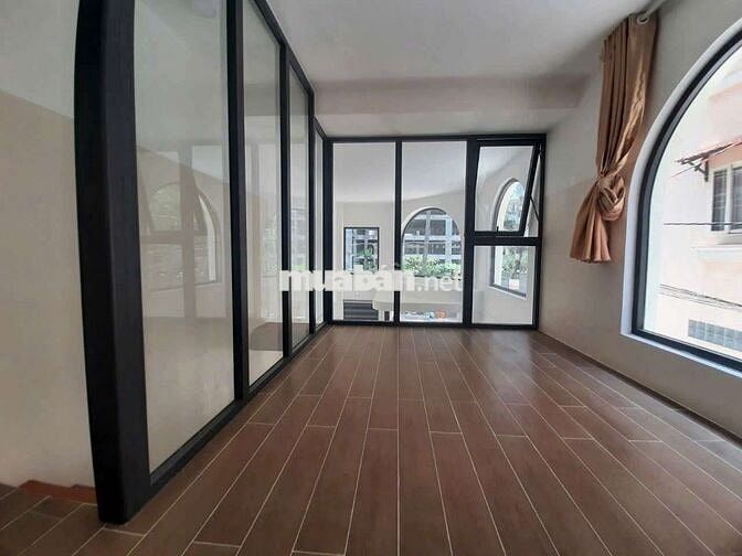 CHO THUÊ NHÀ NGUYÊN CĂN MẶT TIỀN ĐƯỜNG KHU CƯ XÁ ĐÔ THÀNH QUẬN 3