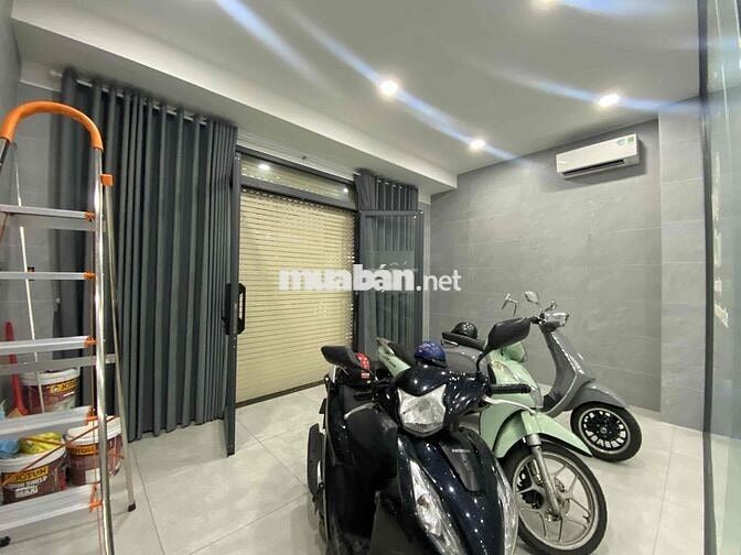 🏡MBKD - MẶT TIỀN CHỢ - ĐỐI DIỆN TRƯỜNG HỌC - KHU DÂN CƯ ĐÔNG - CAO CẤP