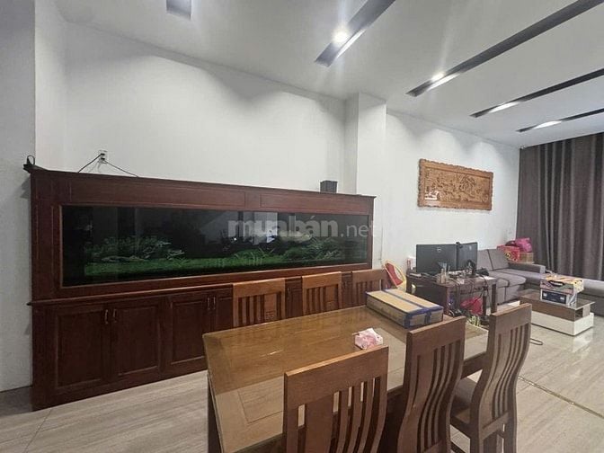 Biệt thự đẹp lung linh- khu vực không gập lụt- view sông thoángmast