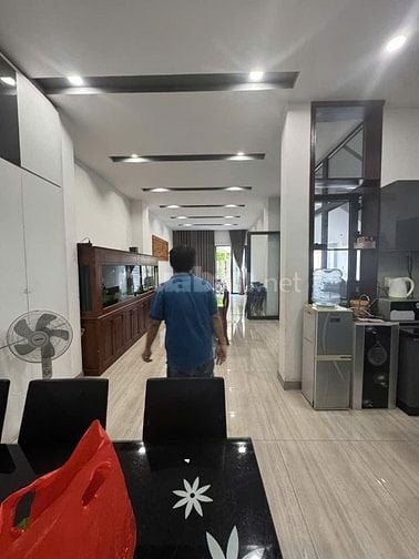Biệt thự đẹp lung linh- khu vực không gập lụt- view sông thoángmast