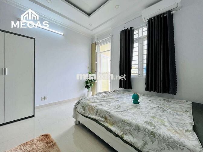 CHÍNH CHỦ CHO THUÊ CĂN HỘ FULL NỘI THẤT BAN CÔNG MỚI KHAI TRƯƠNH