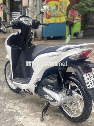 Vision 2025 zin chạy 6000km như mới