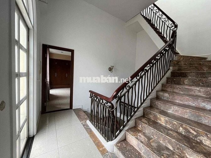 CHO THUÊ VILLA 16 PHÙNG KHẮC KHOAN PHƯỜNG ĐAKAO QUẬN 1