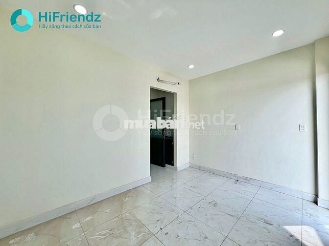 STUDIO BAN CÔNG FULL NỘI THẤT GẦN CẦU VƯỢT NGÃ TƯ GA
