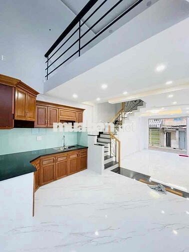 Nhà Lô góc, 54m2 Nở hậu Bông Sao, P5,Quận 8