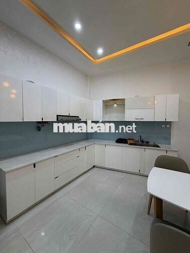 nhà 3 tầng 1 tum kiệt Phạm nhữ Tăng dọn vào ở ngay