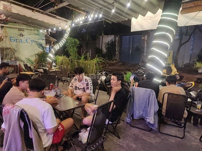 Sang quán COFFEE cực đẹp 2 Mặt tiền đông đúc, có 6 phòng trọ cho thuê