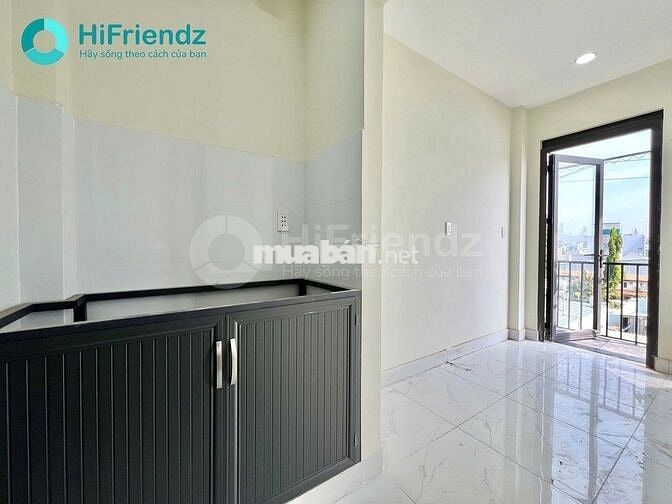 STUDIO BAN CÔNG FULL NỘI THẤT GẦN CẦU VƯỢT NGÃ TƯ GA
