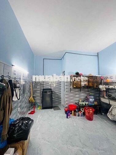 Nhà mặt tiền 4x15m Đường Lớn ( gần cầu Trần Quang Cơ)