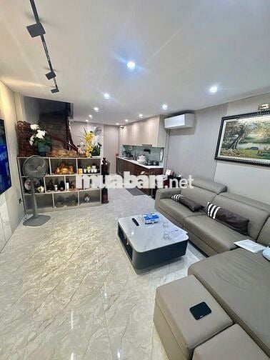 BÁN NHÀ-CẦU GIẤY-NGÕ TRƯỚC NHÀ RỘNG-XÁCH VALI VÀO Ở LUÔN BÁN NHÀ-CẦU GIẤY-NGÕ TRƯỚC NHÀ RỘNG-XÁCH VALI VÀO Ở LUÔN