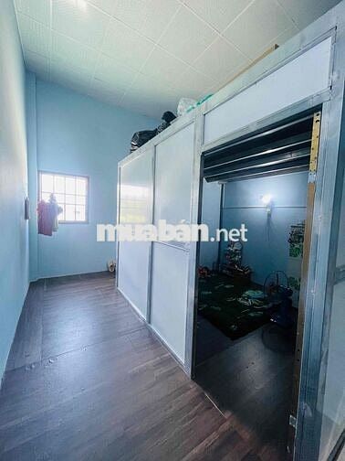 Nhà mặt tiền 4x15m Đường Lớn ( gần cầu Trần Quang Cơ)