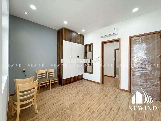 Cho Thuê Căn Hộ Ban Công Gần Cresent Mall, Khu Chế Xuất Tân Thuận