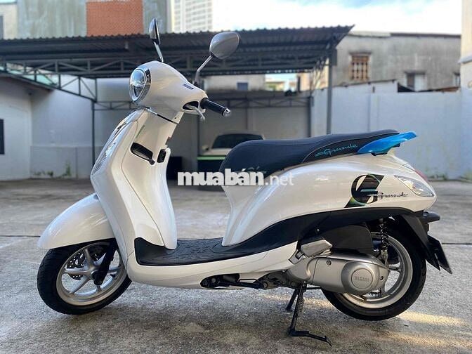 Grande trắng 2021 giá 28,5