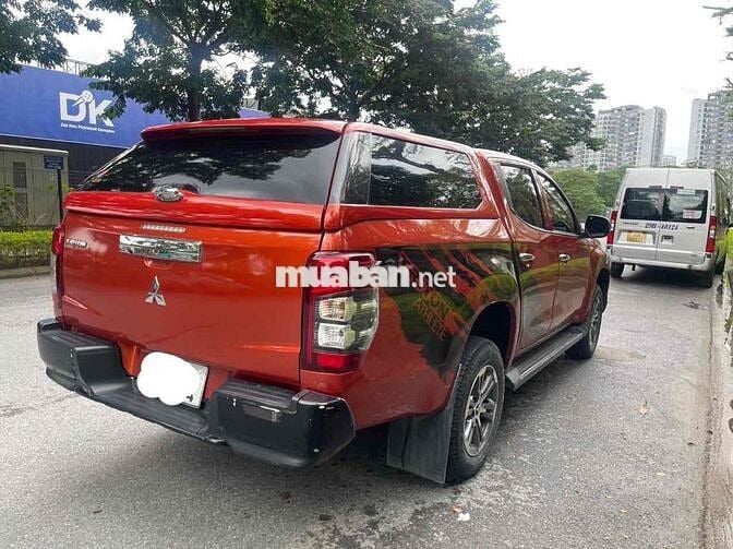 Mitsubishi Triton 2022 4x2 AT  odo 42000 km zin