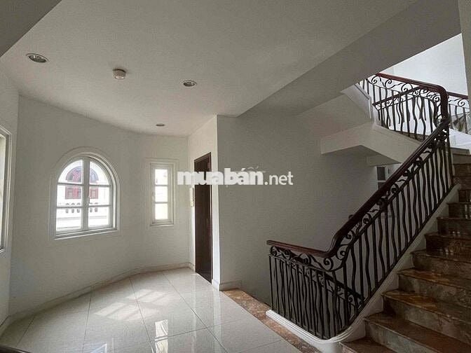 CHO THUÊ VILLA 16 PHÙNG KHẮC KHOAN PHƯỜNG ĐAKAO QUẬN 1