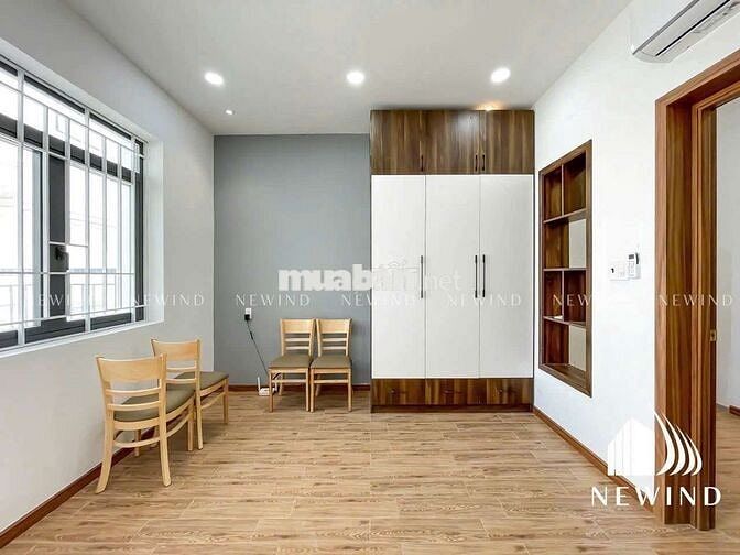 Cho Thuê Căn Hộ Ban Công Gần Cresent Mall, Khu Chế Xuất Tân Thuận