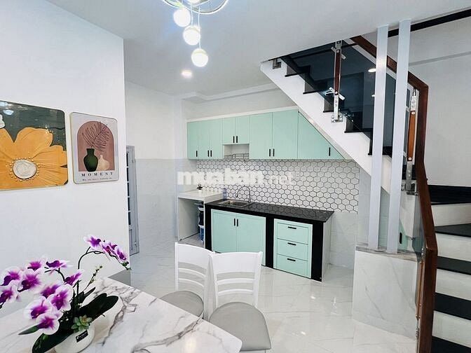 KHU BÀU CÁT, 30M2 CN, NGANG 4.2M, 2 MẶT TIỀN, CHỈ NHỈNH 4 TỶ