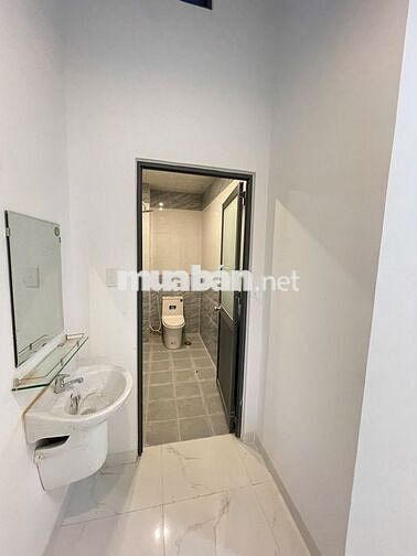🔥 CĂN GÁC LỬNG SÂN TRƯỚC, SAU SIÊU RỘNG 5M x 21M NGAY CHỢ THẠNH PHÚ🔥