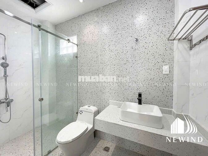 Cho Thuê Căn Hộ Ban Công Gần Cresent Mall, Khu Chế Xuất Tân Thuận