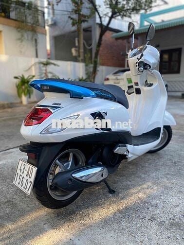 Grande trắng 2021 giá 28,5