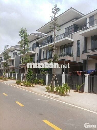 Chính chủ cần bán  căn Lavila Kiến Á giá 12, 3 tỷ
