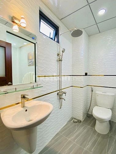 BÁN NHÀ 70M2 NGAY PHAN TÂY HỒ PHÚ NHUẬN GIÁ 2TY550 ĐANG CHO THUÊ 20TR