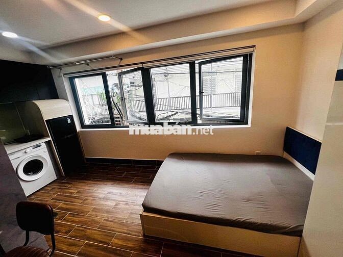 📍 Studio - View Kính - Ngay Hoàng Sa - Có thang máy