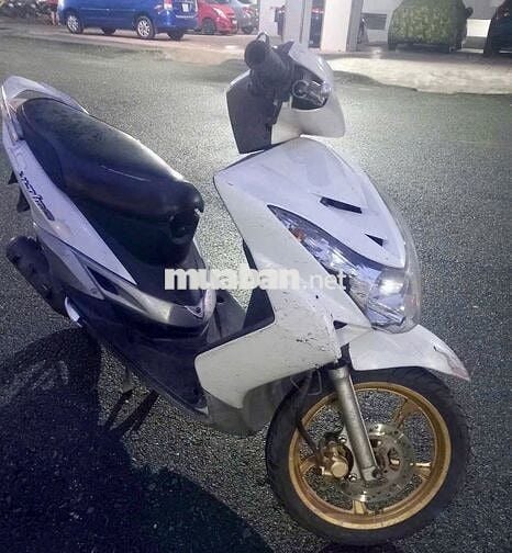 Xe máy Yamaha Mio Ultimo màu trắng