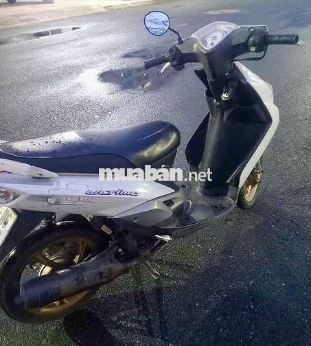Xe máy Yamaha Mio Ultimo màu trắng