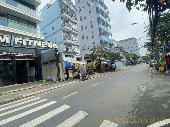 Bán gấp khách sạn MT Lý Phục Man ,Q.7 .Dt 4.5 x16, 6 tầng .Giá 16.5 tỷ