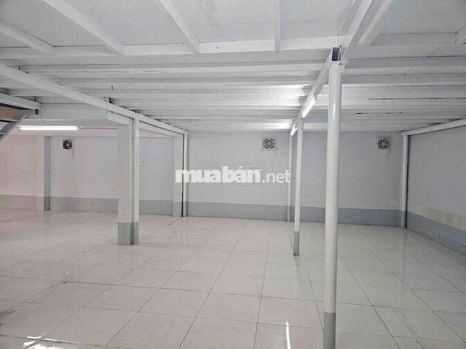 Cho thuê Kho xưởng chứa hàng Q7- 240m2 - đường xe Container chạy vô tư