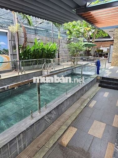 Biệt thự khủng 952m2 2 tầng ( 17m x 60m) Hồ bơi. Sân Vườn Lê Thị Riêng