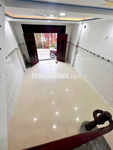 BÁN GẤP NHÀ QUẬN BÌNH TÂN GIÁ 1 Tỷ 7 (Sổ Hồng Riêng)
