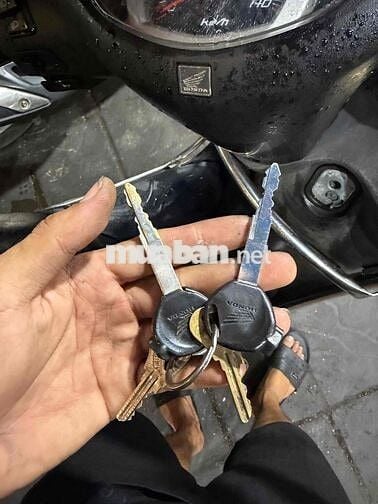 Cần bán xe lead 110 chính chủ ạ