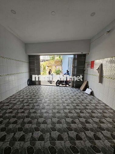 Nhà mới gần chợ 03.07 _HTcity, sân ôtô ,bancông rộng, 3pn .hẻm xe tải