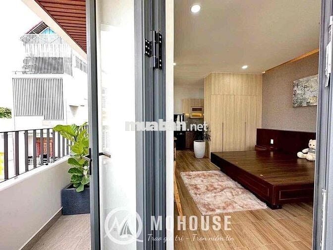 HOTTT!! CĂN HỘ DỊCH VỤ FULL NỘI THẤT NẰM RIÊNG BIỆT NGAY ĐẦM SEN