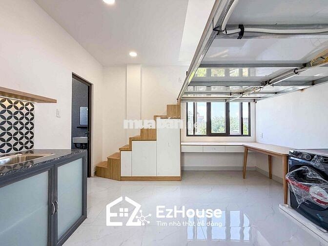 Phòng cửa sổ view đón ánh nắng Chợ Thủ Đức