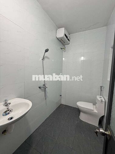 NHÀ GẦN CẦU RỒNG VÀ SÂN BAY Nguyễn Văn Linh - 2 tầng