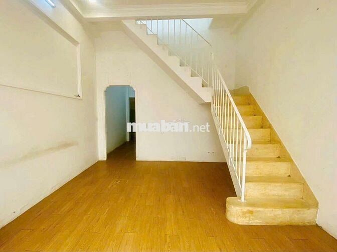 Cho thuê nhà NC mặt tiền hẻm kinh doanh 3pn 2wc P9 gò vấp