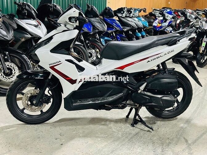 XE MÁYTHANH TÙNG_AIR BLADE 125 TRẮNG BIỂN 29 ZIN