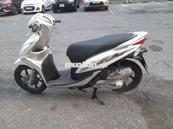 Gia đình cần bán xe Honda Vision bks hanoi  máy mó