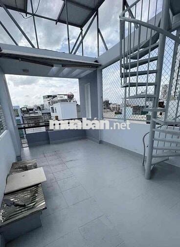 Nhà Mới Đẹp Hẻm Xe Tải Tránh Nhau Đường Lạc Long Quân, 3Lầu 7PN 4WC